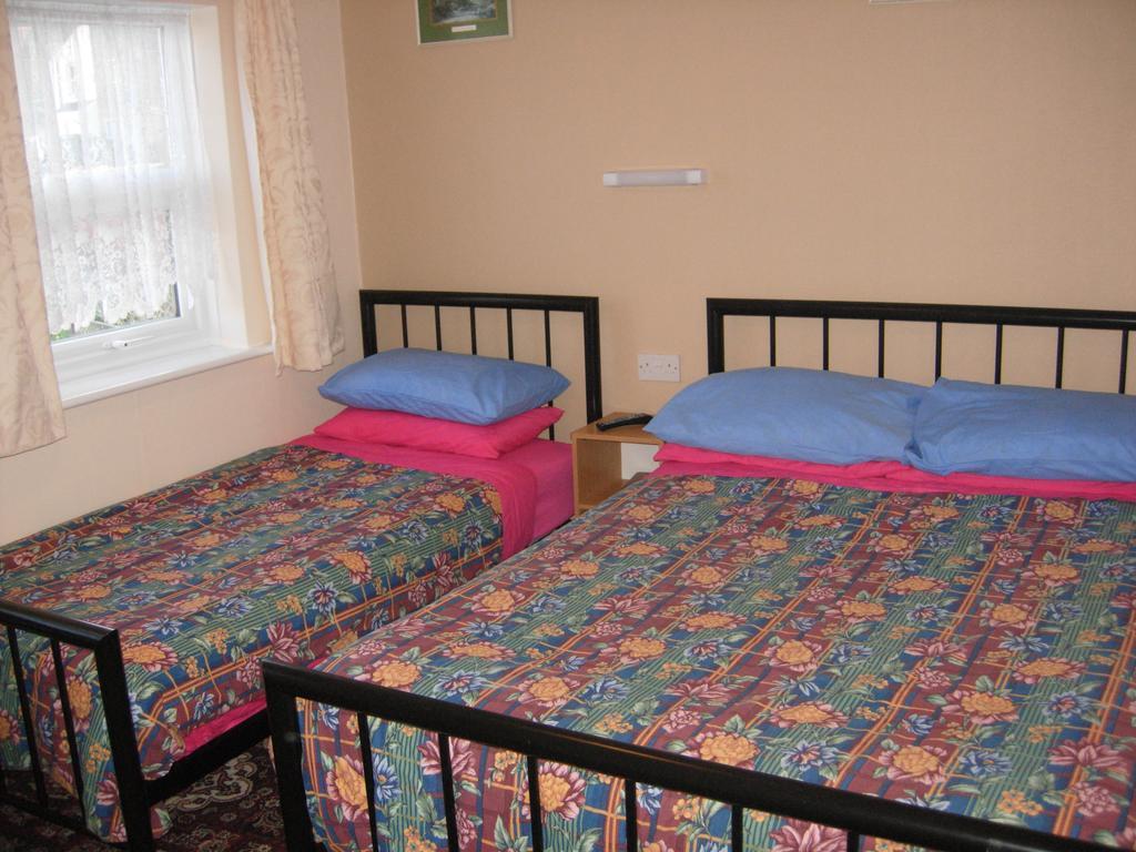 Longfield Guest House Dover Bilik gambar
